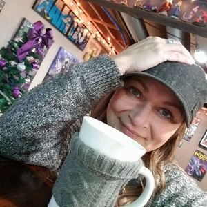 Meet your Posher, Kim